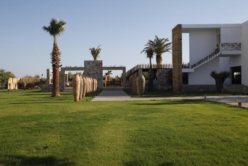 Aytas Hotel Ayvalik Exterior foto